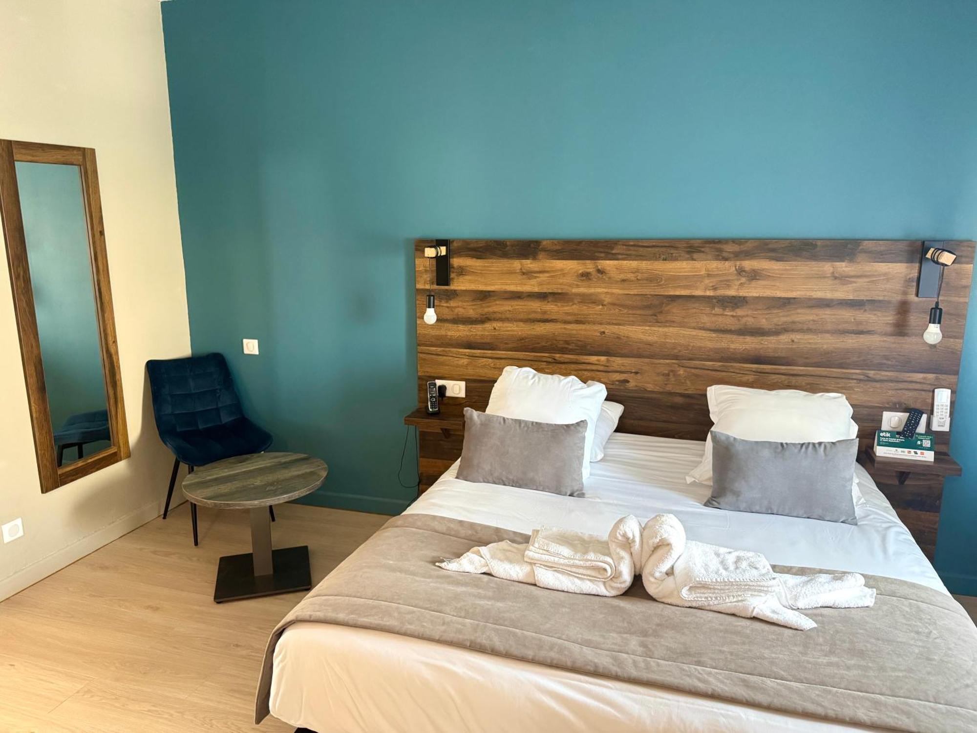 Logis Hotel De La Poste 维特里·乐·弗朗索瓦 外观 照片