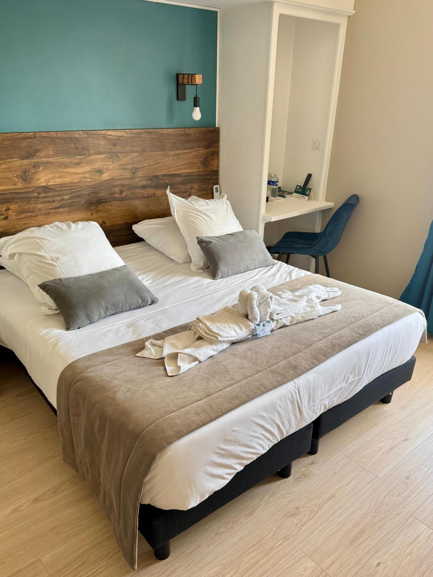 Logis Hotel De La Poste 维特里·乐·弗朗索瓦 外观 照片