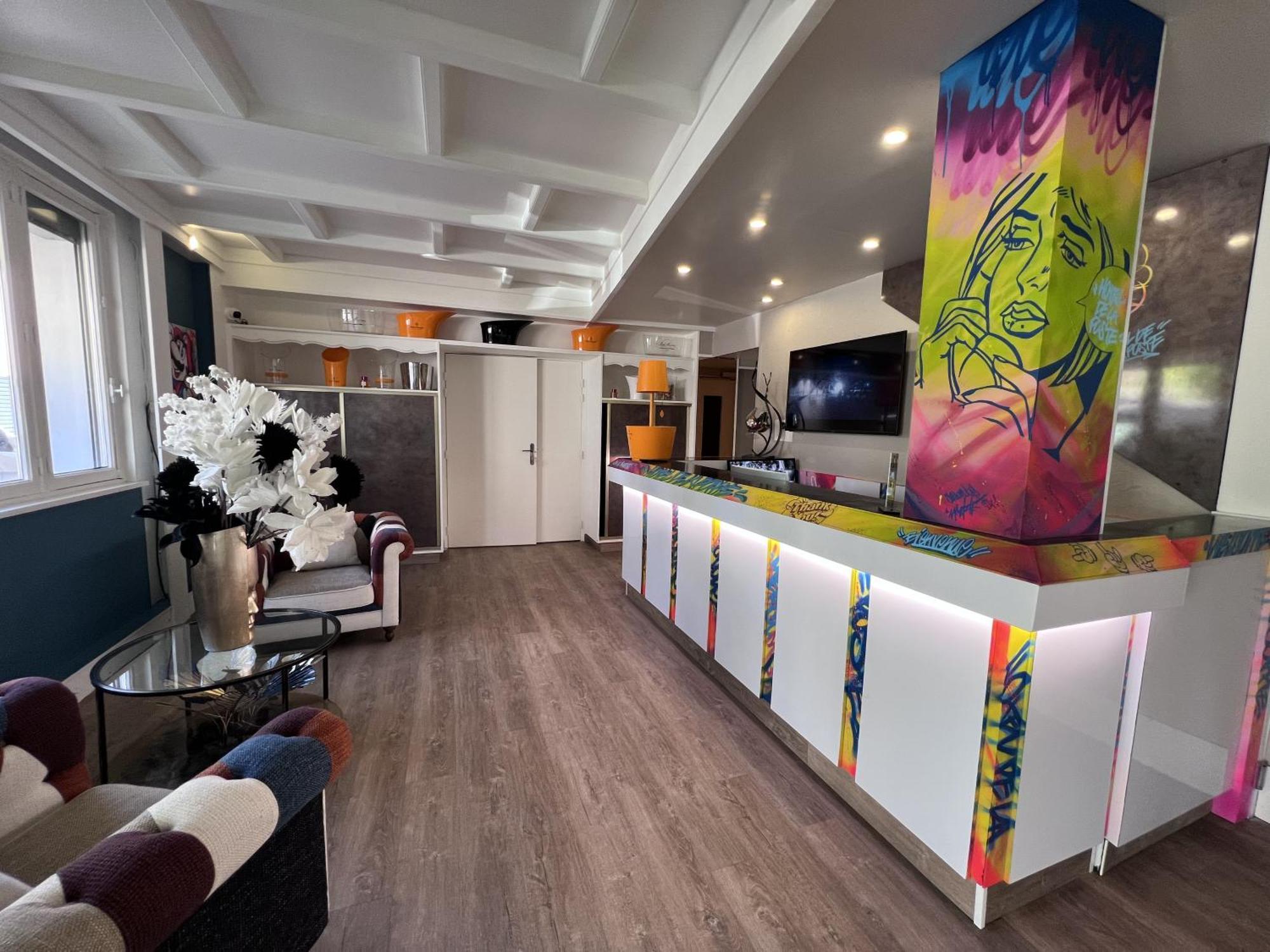 Logis Hotel De La Poste 维特里·乐·弗朗索瓦 外观 照片
